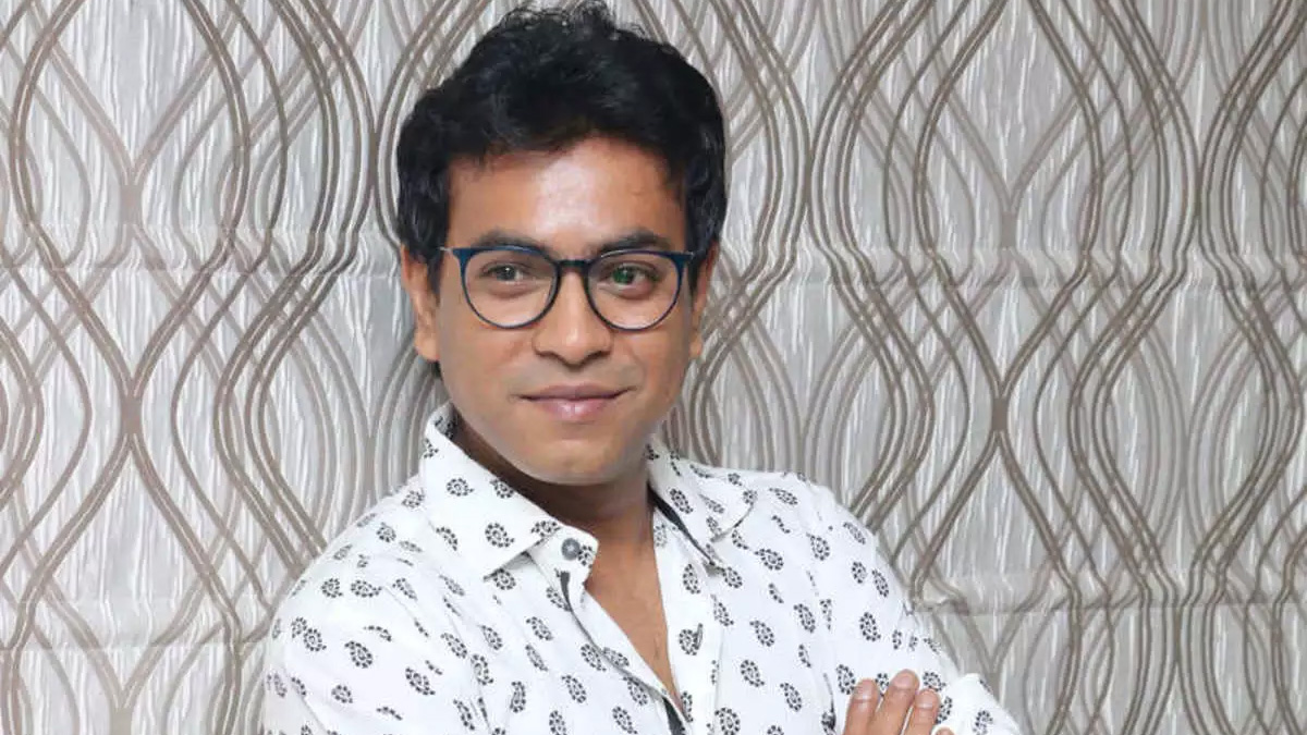 হন্যে হয়ে পাত্রী খুঁজছেন রুদ্রনীল!