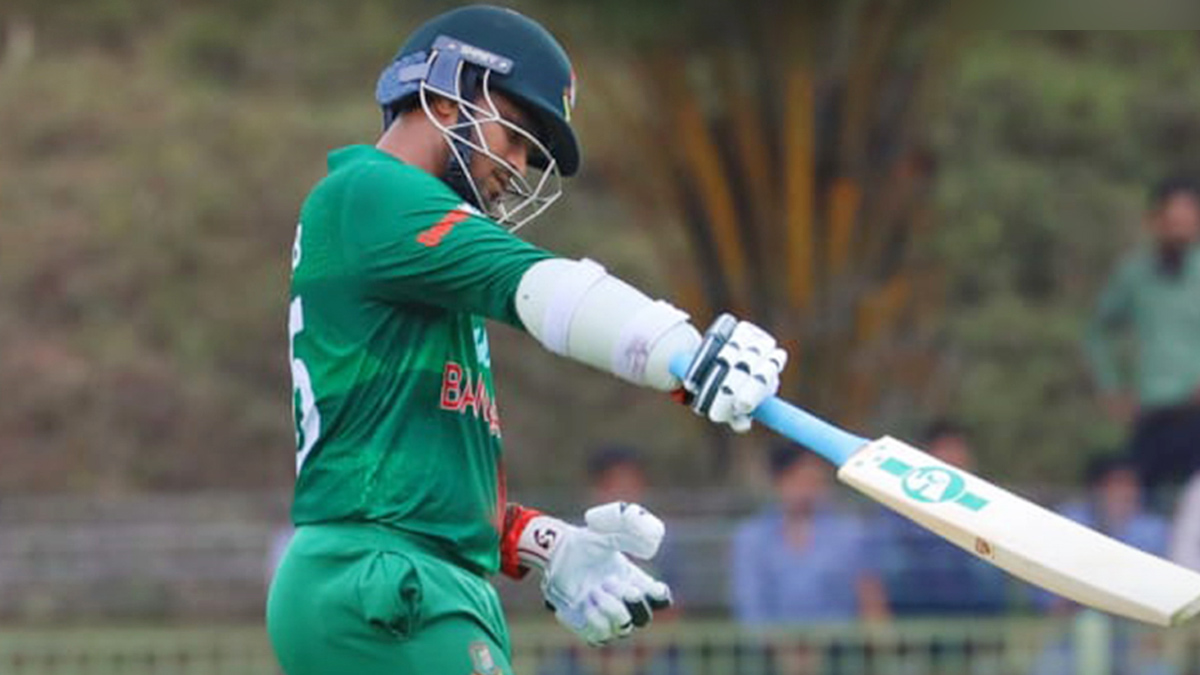 আশা দেখিয়ে ফিরলেন সাকিবও