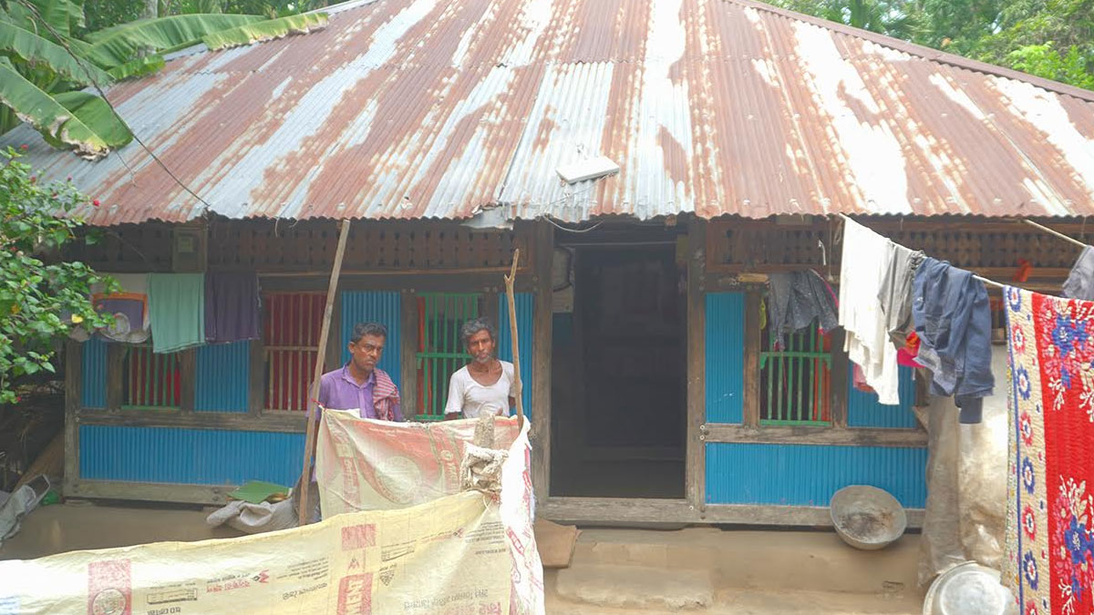 জমি বন্ধক রেখেও বাঁচাতে পারেননি ছেলেকে, ঋণের বোঝায় নিঃস্ব পরিবার