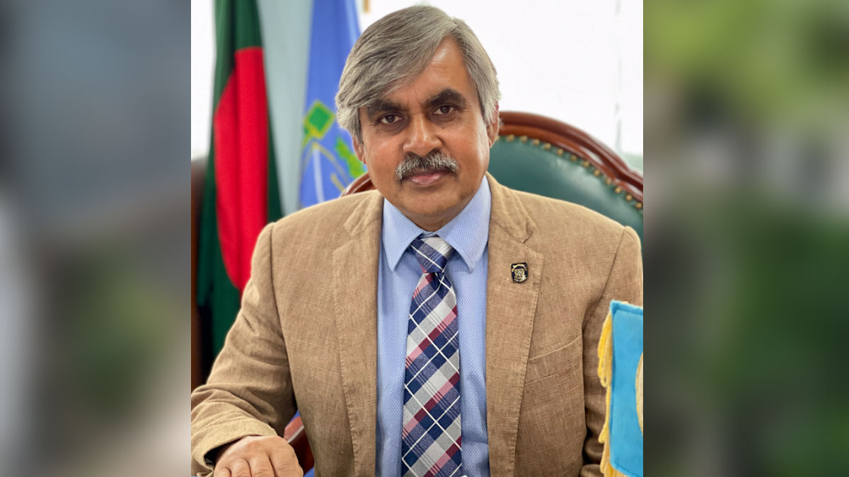 সিংহভাগ আশ্বাস অপূর্ণ রেখেই মেয়াদ শেষ হচ্ছে বাকৃবি উপাচার্যের