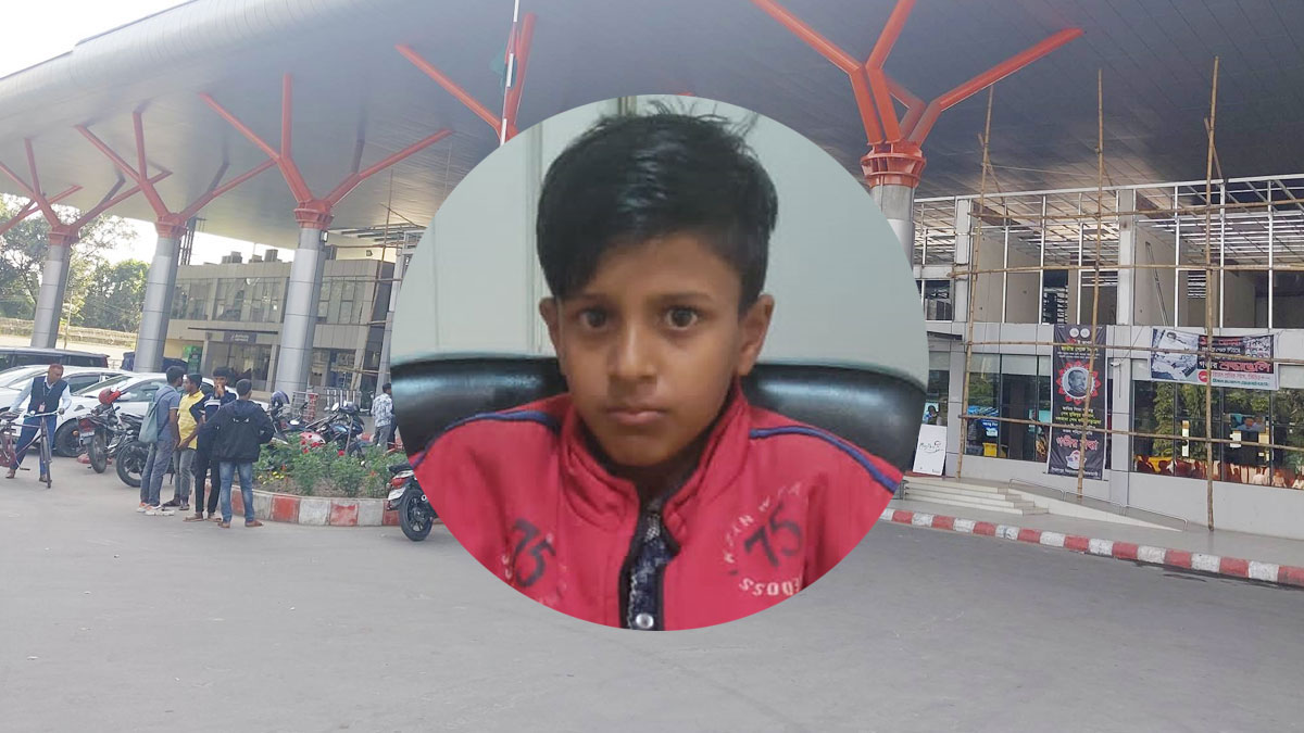 সৈয়দপুর বিমানবন্দরে ঢুকে বিমানে করে ঢাকা যাওয়ার চেষ্টা এক শিশুর!