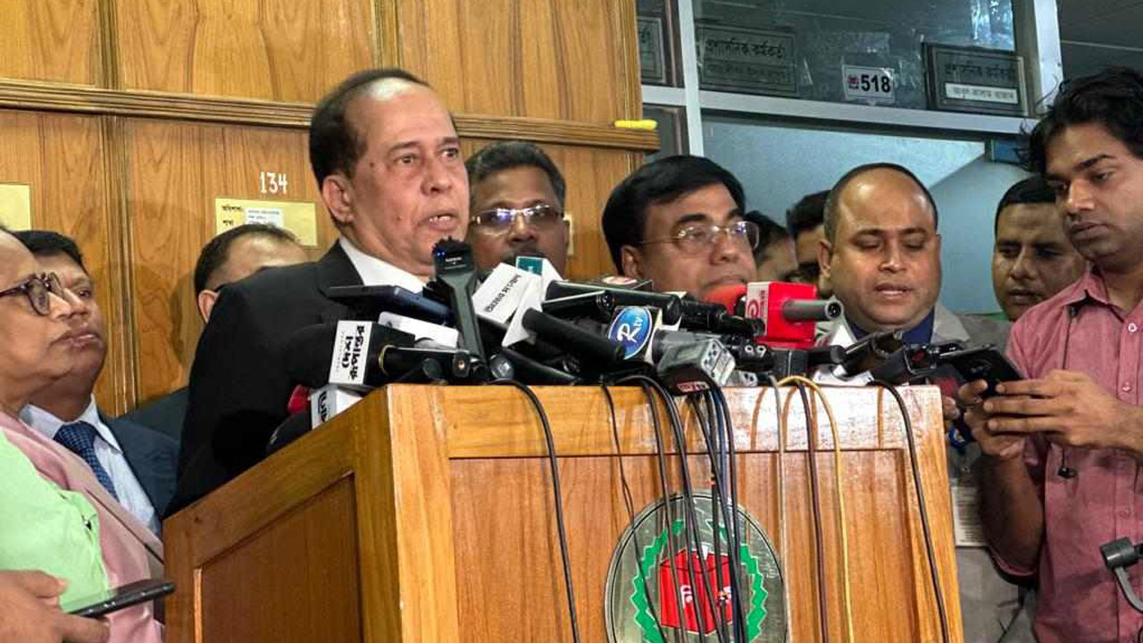 সংকট নিরসনের সামর্থ্য আমাদের নেই : সিইসি