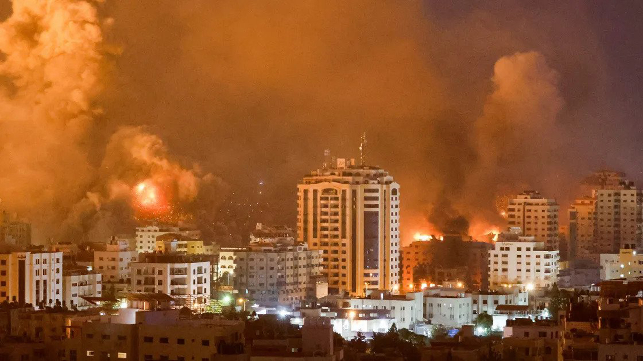 শরণার্থী ক্যাম্পে ইসরায়েলের হামলায় ১৮ জন নিহত