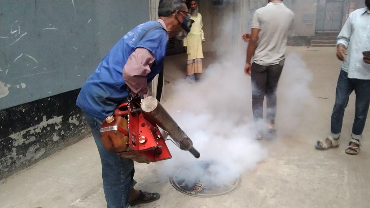 মশক নিধন কার্যক্রম আরও জোরদারের নির্দেশ ডিএসসিসির