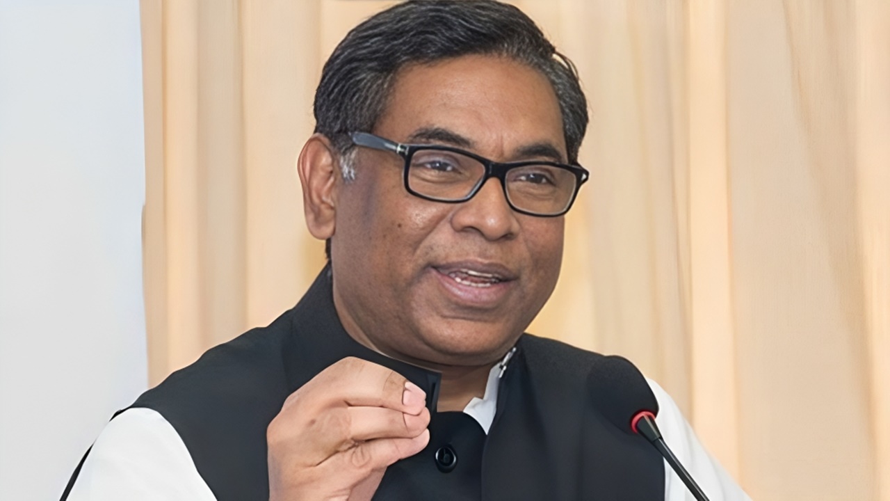 বিদ্যুৎ পরিষেবা আরও সহজলভ্য করা হচ্ছে : প্রতিমন্ত্রী