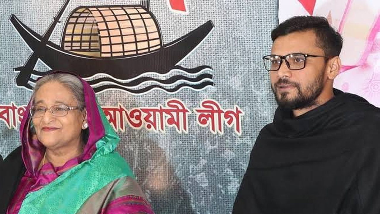 প্রধানমন্ত্রীকে নিয়ে মাশরাফির আবেগঘন পোস্ট