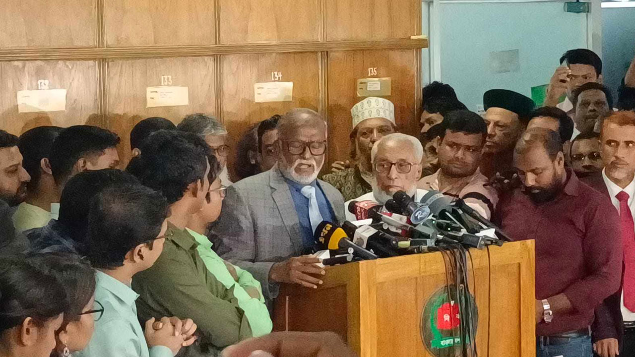 পরিস্থিতি দেখে নির্বাচনের সিদ্ধান্ত নেব : তৈমুর আলম খন্দকার