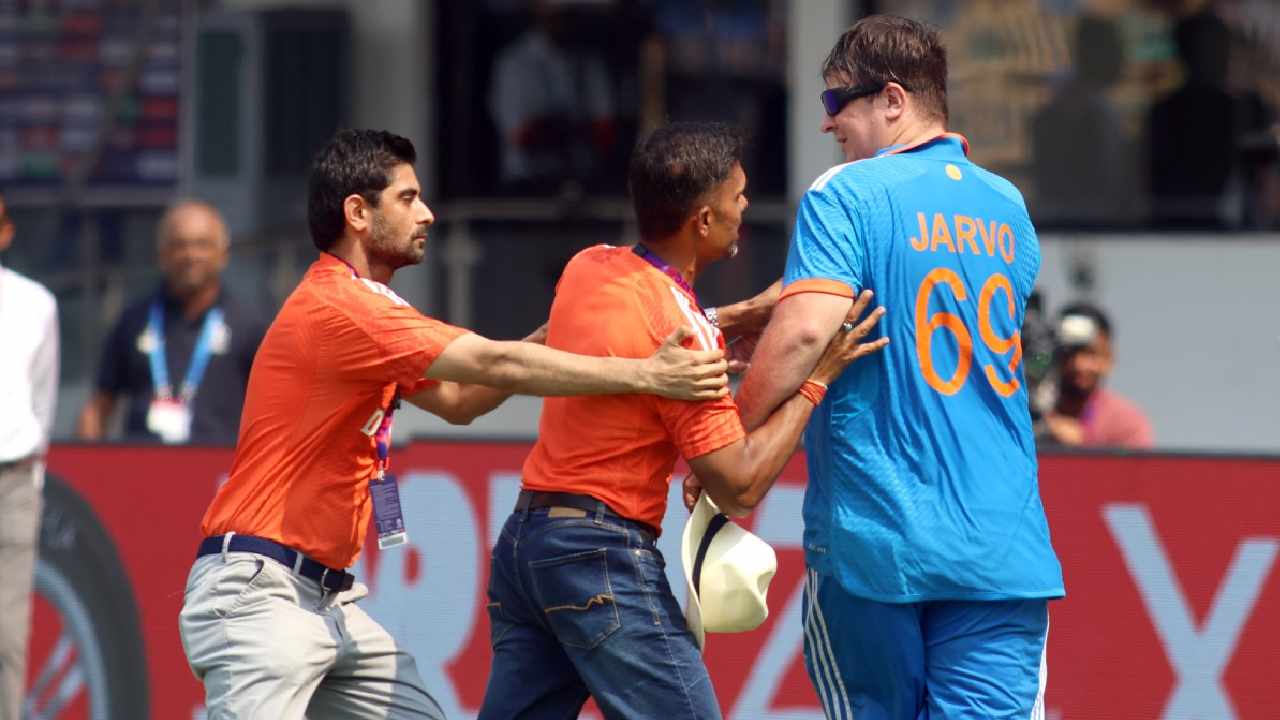 জারভোর ওপর আইসিসির নিষেধাজ্ঞা