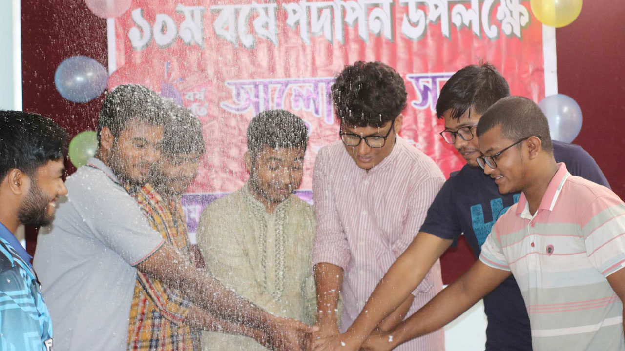 dhakapost