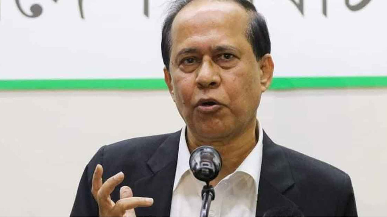 নির্বাচনকে প্রশ্নবিদ্ধ করা উচিত হবে না : সরকারকে সিইসি