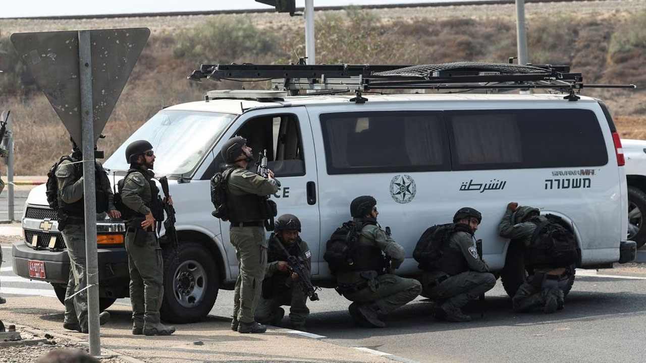 হামাসের হামলায় ৭০০ ইসরায়েলি নিহত, আহত প্রায় ২২০০