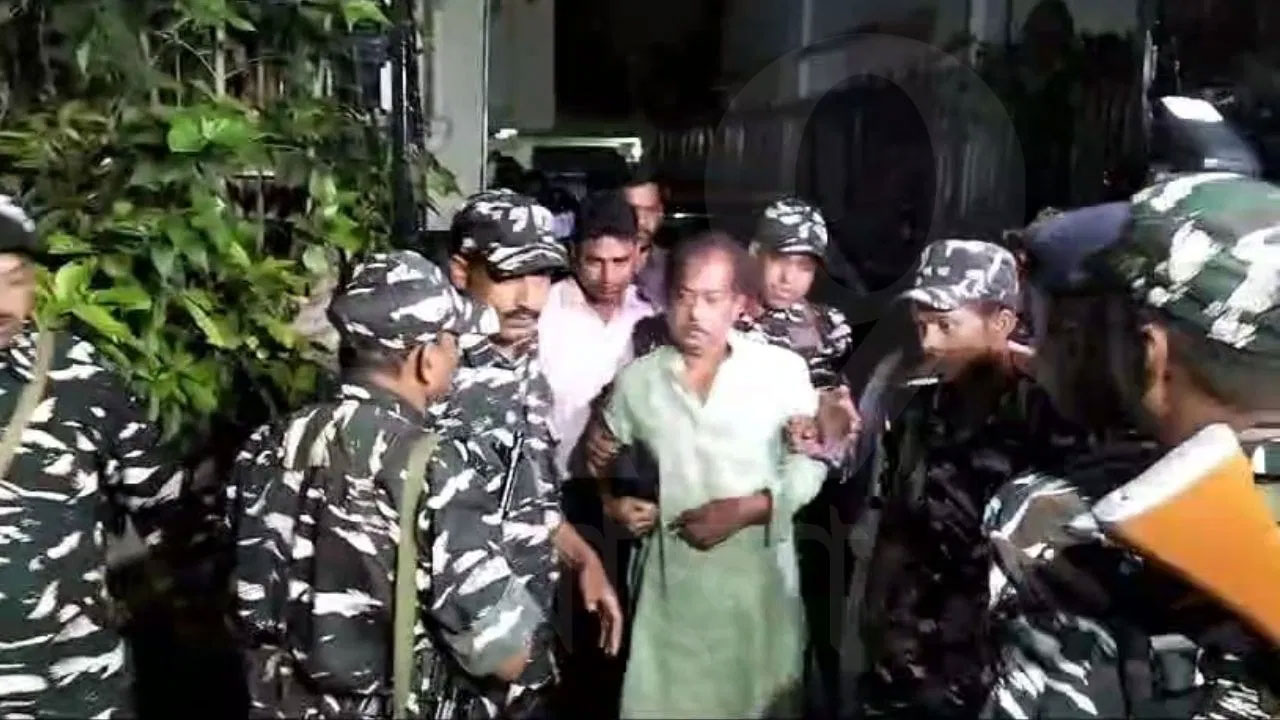 ২০ ঘণ্টা তল্লাশির শেষে পশ্চিমবঙ্গের বনমন্ত্রী গ্রেপ্তার