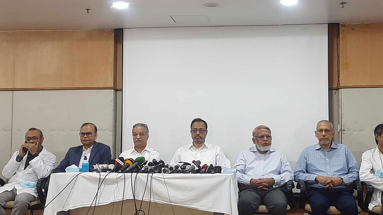 খালেদা জিয়াকে লিভার প্রতিস্থাপনে জরুরিভিত্তিতে বিদেশে নেওয়া দরকার