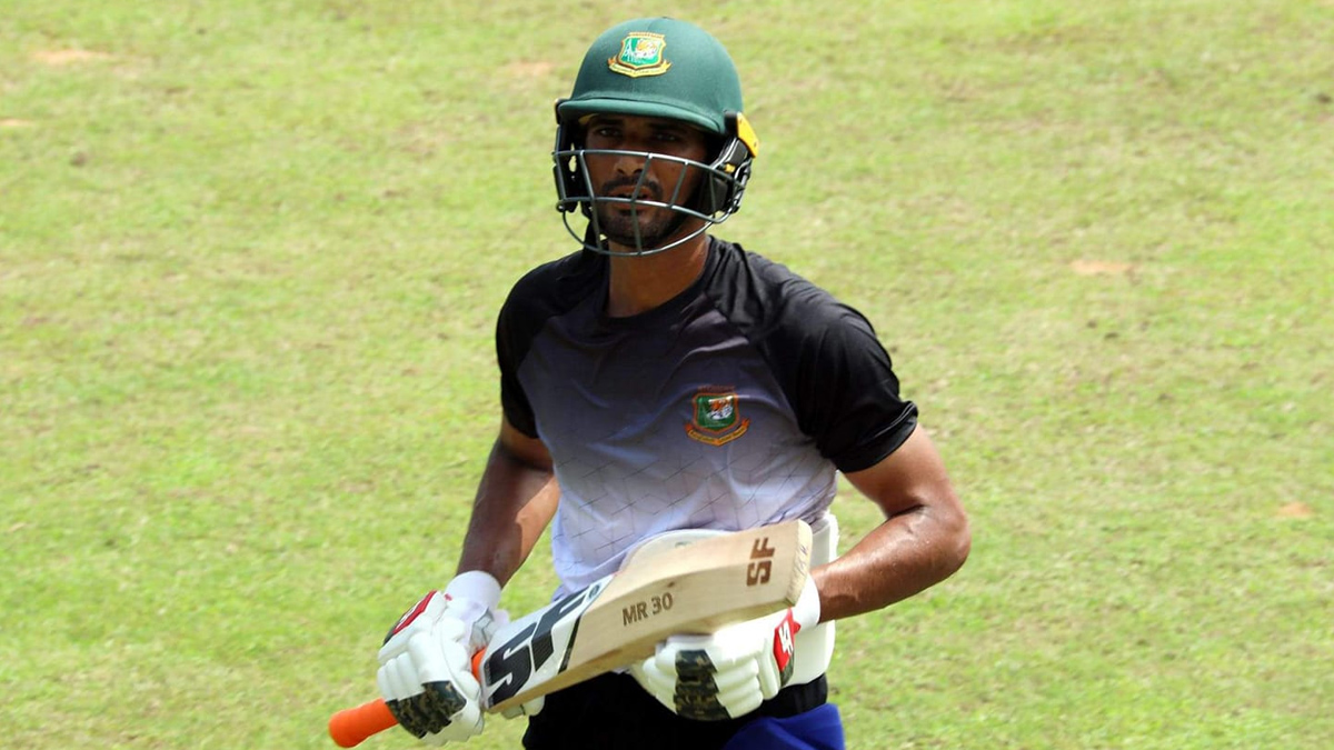 অনুশীলনে চোট পেলেন মাহমুদউল্লাহ