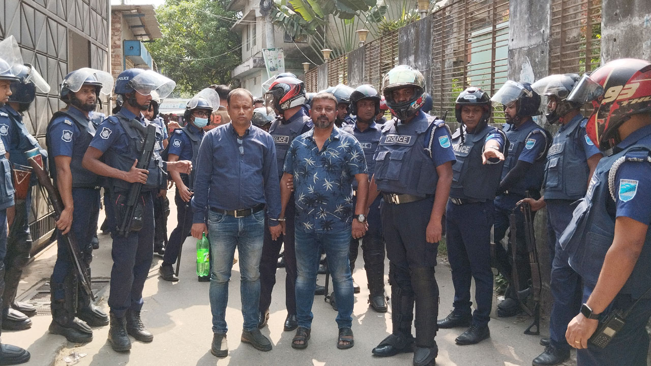 মুন্সীগঞ্জে হরতালের সমর্থনে বিএনপির ঝটিকা মিছিল, গ্রেপ্তার ২