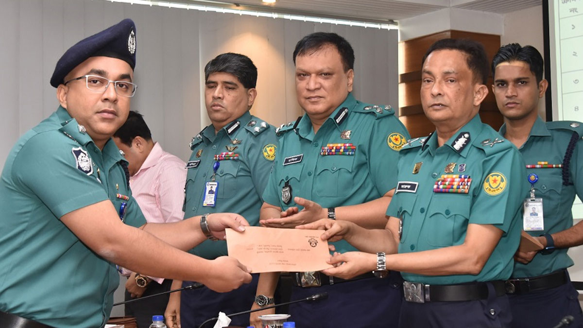 আগস্টে ডিএমপির শ্রেষ্ঠ বিভাগ মিরপুর, ট্রাফিকে লালবাগ