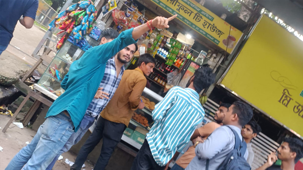 চট্টগ্রামে কাউন্সিলরের অনুসারী পরিচয়ে সাংবাদিককে হেনস্তার অভিযোগ