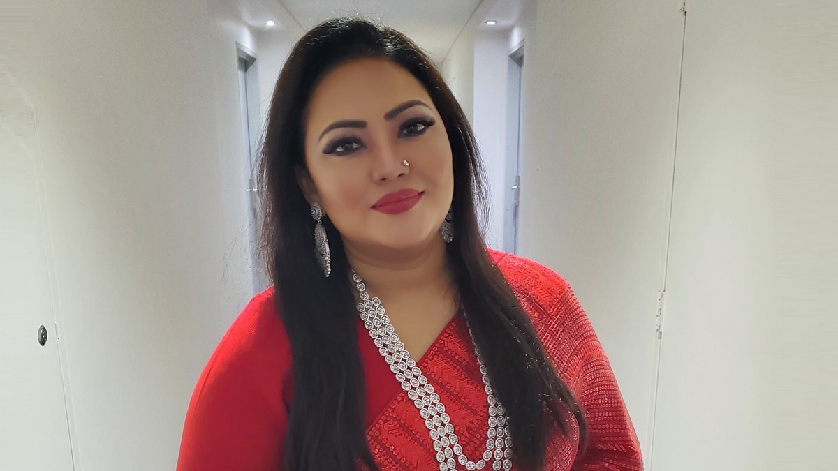 মমতাজের বিরুদ্ধে ভারতে গ্রেপ্তারি পরোয়ানা