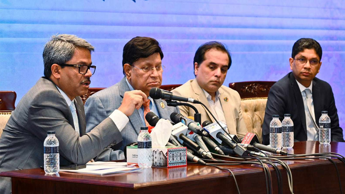 ইউরোপীয় পার্লামেন্টের যৌথ প্রস্তাব আমলে নিয়েছে সরকার