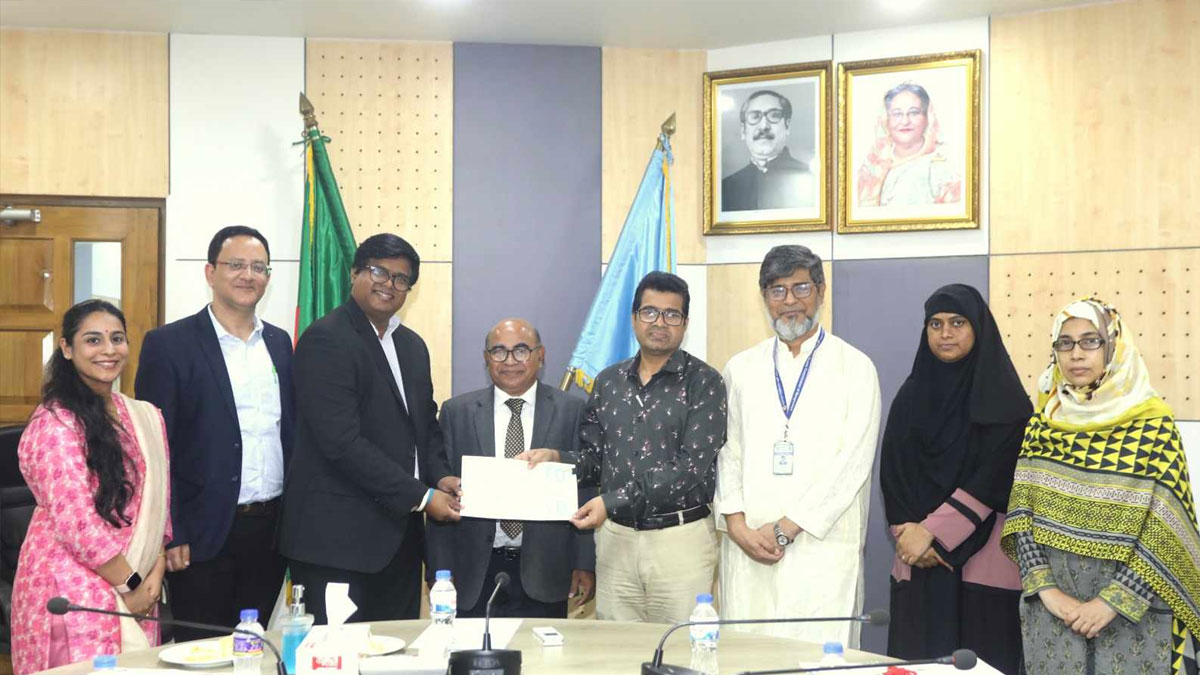 ই-রিসোর্স ব্যবহারে ইউজিসি ও আইইইইয়ের চুক্তি সই