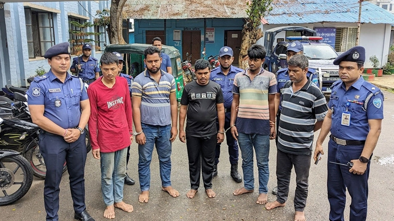 রাঙামাটিতে ঘুরতে গিয়ে মোটরসাইকেল চুরি করতেন তারা