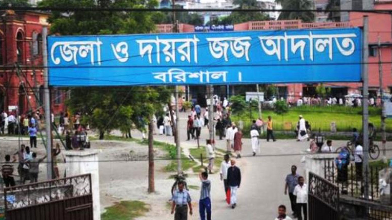 আসামিকে খালাস, বাদী এসআইয়ের বিরুদ্ধে ব্যবস্থা নেওয়ার নির্দেশ