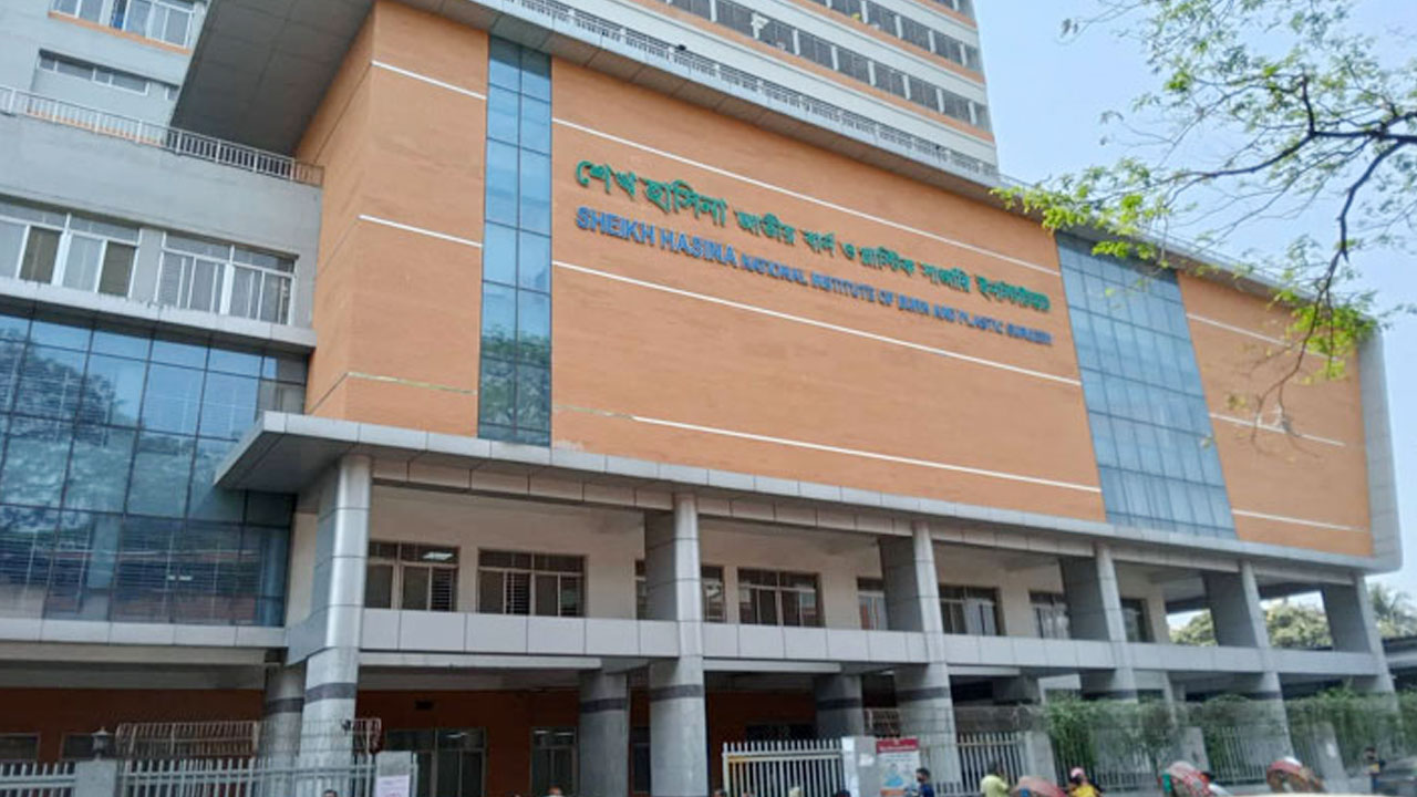 ভাষানটেকে বিস্ফোরণ : আরও এক শিশুর মৃত্যু, মৃতের সংখ্যা বেড়ে ৫