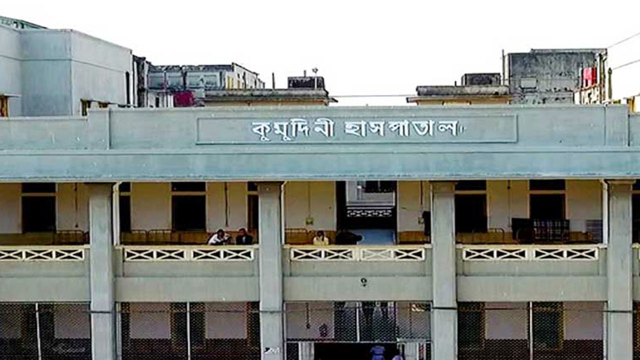 টাঙ্গাইলে একসঙ্গে চার ছেলের জন্ম দিলেন গৃহবধূ