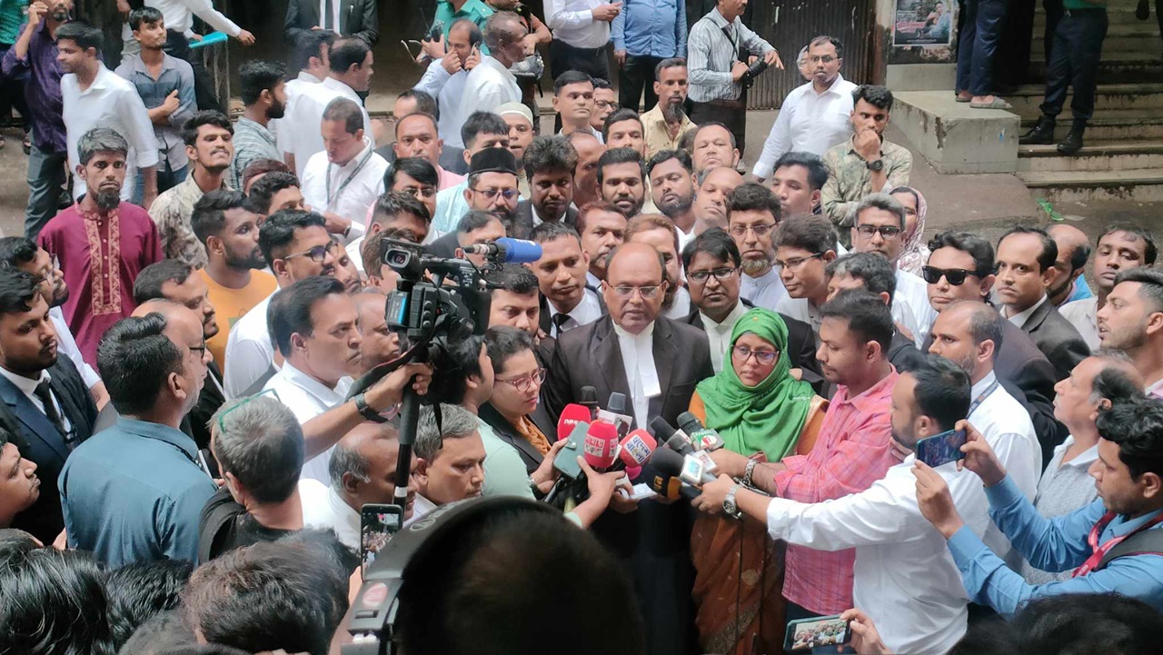 শেখ হাসিনার মতোই ফারজানা-শাকিল পালিয়ে যেতে চেয়েছিলেন