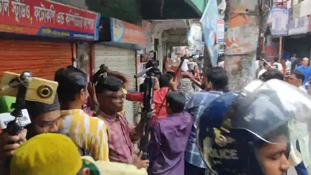 নরসিংদীতে আওয়ামী লীগের ৮৩ নেতাকর্মীর বিরুদ্ধে মামলা