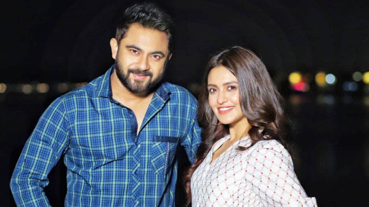 সোহম-প্রিয়াঙ্কার মাঝে ‘বিশুদ্ধ প্রেম’ খুঁজবে সাংবাদিক!