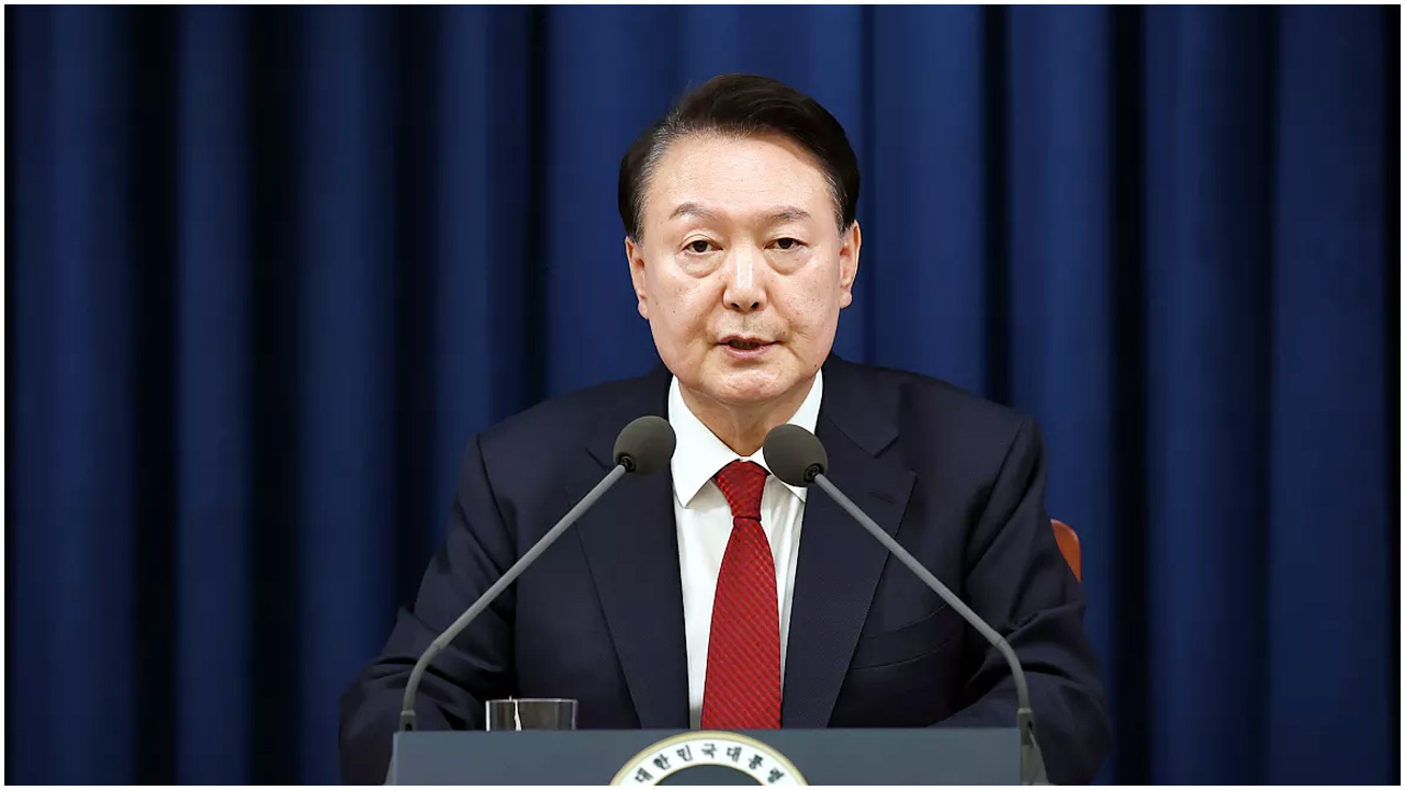 দ. কোরিয়ার প্রেসিডেন্ট ইউন আনুষ্ঠানিকভাবে বরখাস্ত