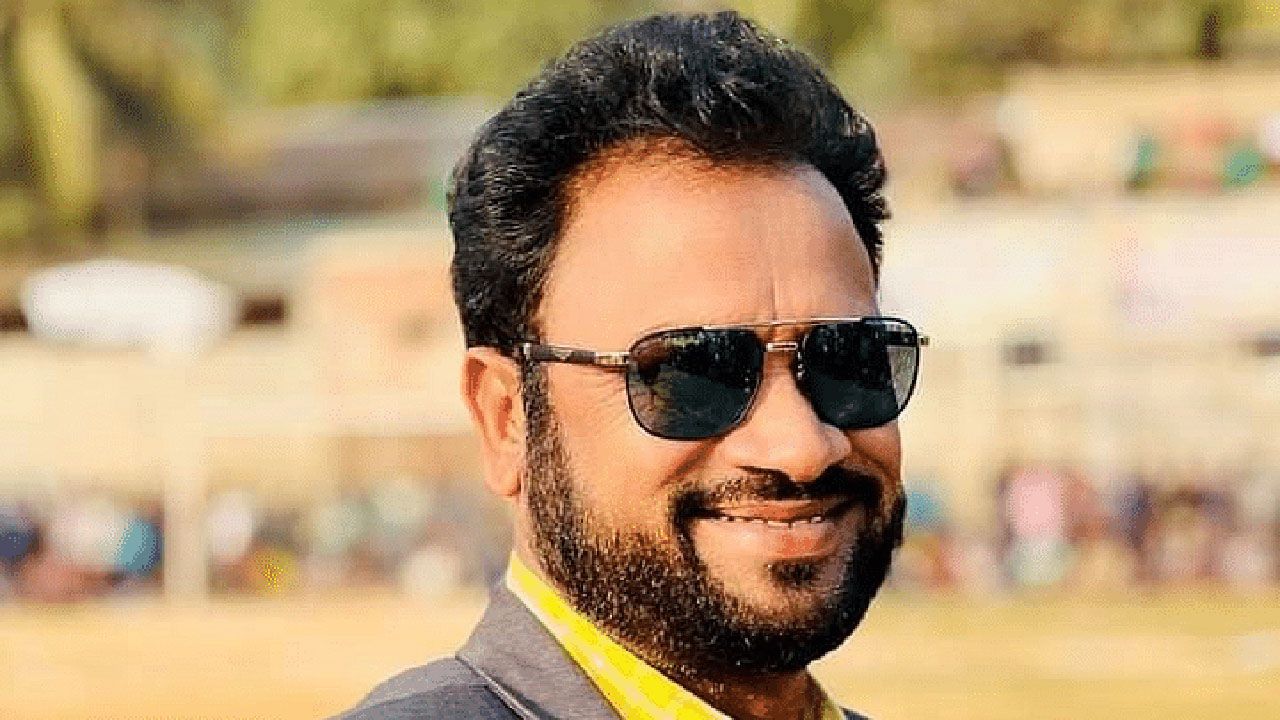 পিটার হাসকে হত্যার হুমকি দেওয়া সেই চেয়ারম্যান বরখাস্ত