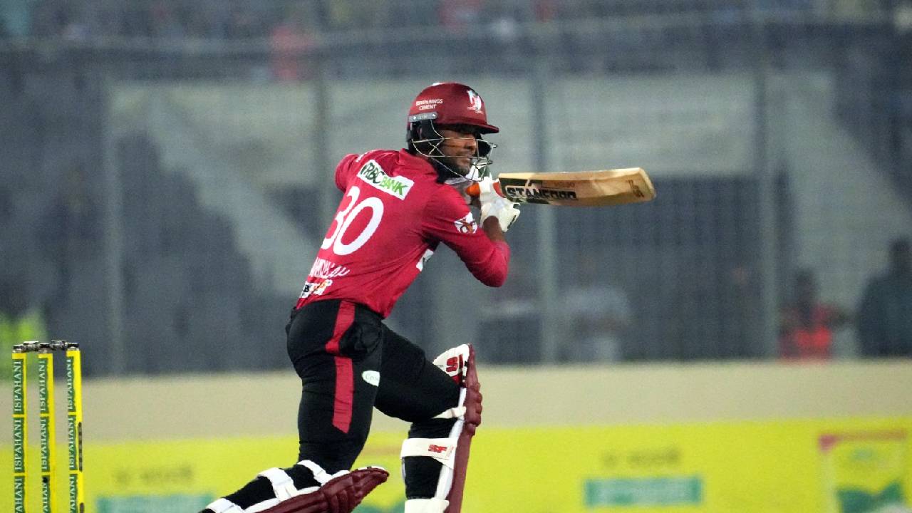 মাহমুদউল্লাহর প্রশংসায় বিদেশি ক্রিকেটার