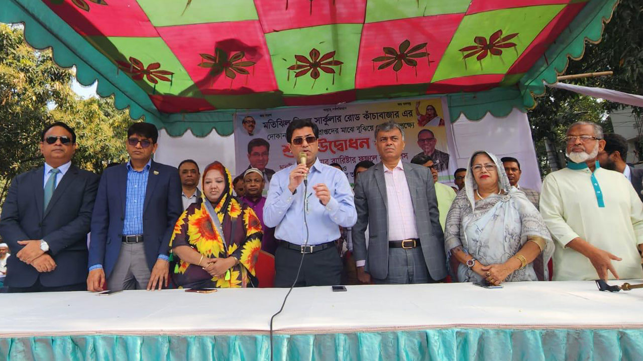 এক ইঞ্চি জমিও কেউ অবৈধভাবে দখল করতে পারবে না : মেয়র তাপস