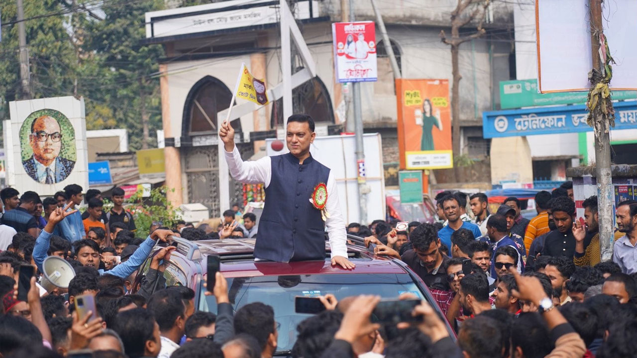 প্রতীক নিয়ে প্রচার যুদ্ধে প্রার্থীরা