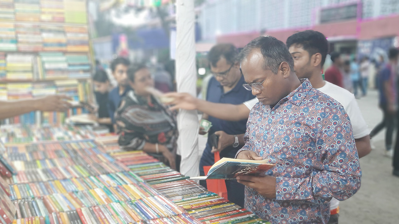 সাড়া ফেলেছে সুশান্ত সরকারের 'শব্দ মায়া'