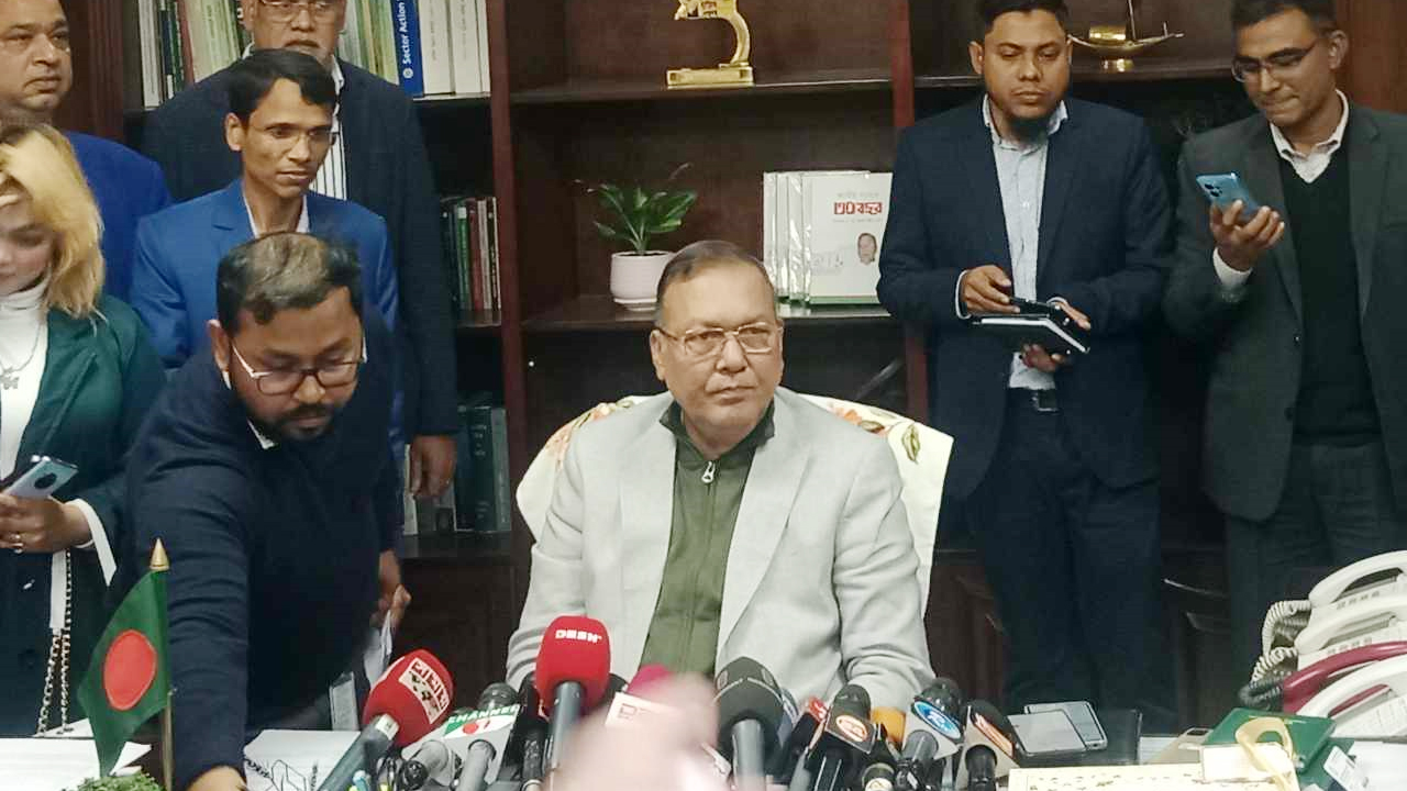 বাংলাদেশের কৃষিতে সহযোগিতা করতে চায় জার্মানি : কৃষিমন্ত্রী