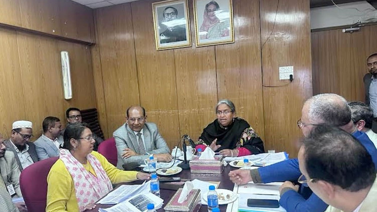 প্রকল্পে কোনো অনিয়ম বরদাস্ত করা হবে না : দীপু মনি