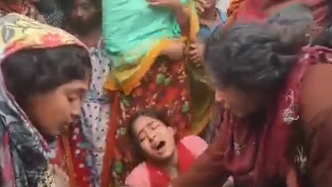 অবৈধ সোনার চালান ধরিয়ে দেওয়াকে কেন্দ্র করে জোড়া খুন!