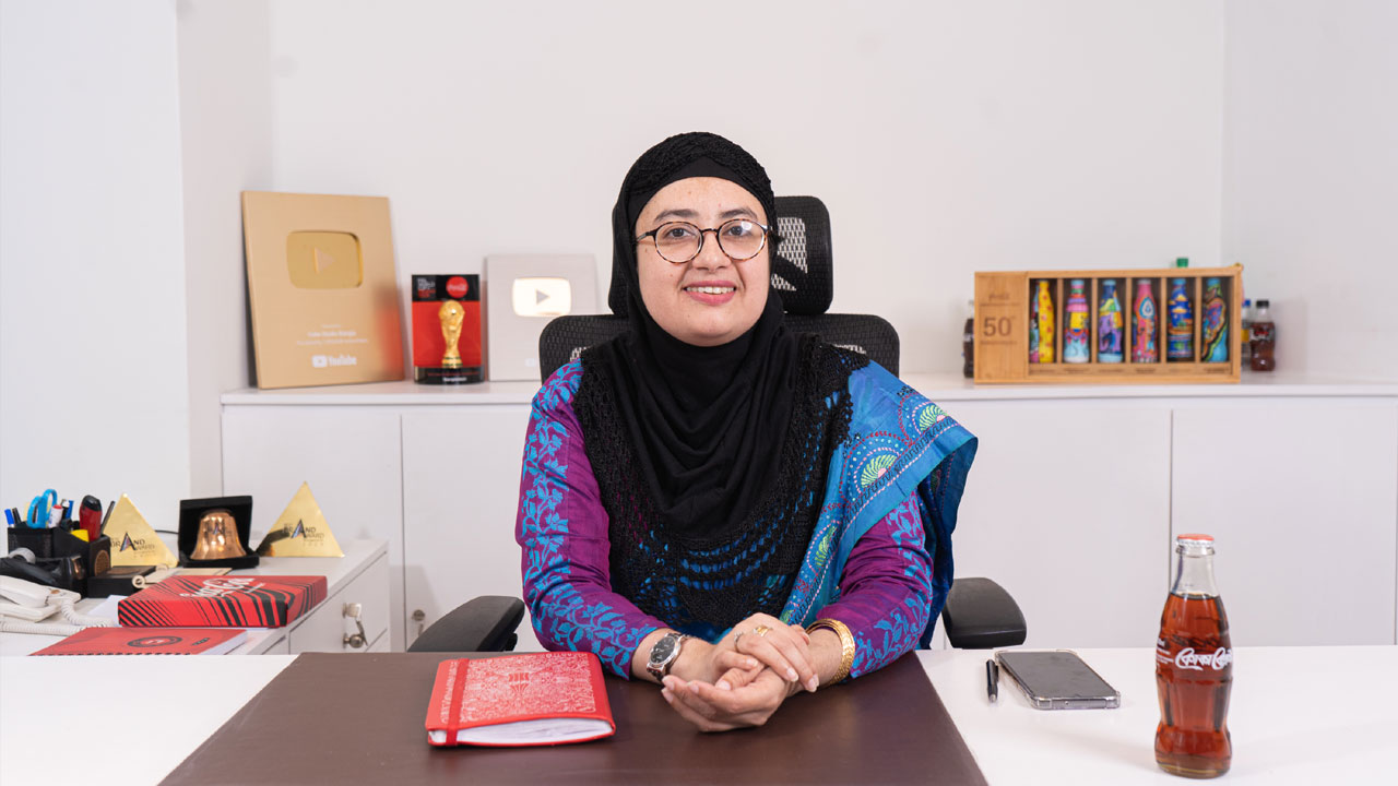 কোকা-কোলার প্রথম বাংলাদেশি এমডি হলেন জু-উন নাহার চৌধুরী