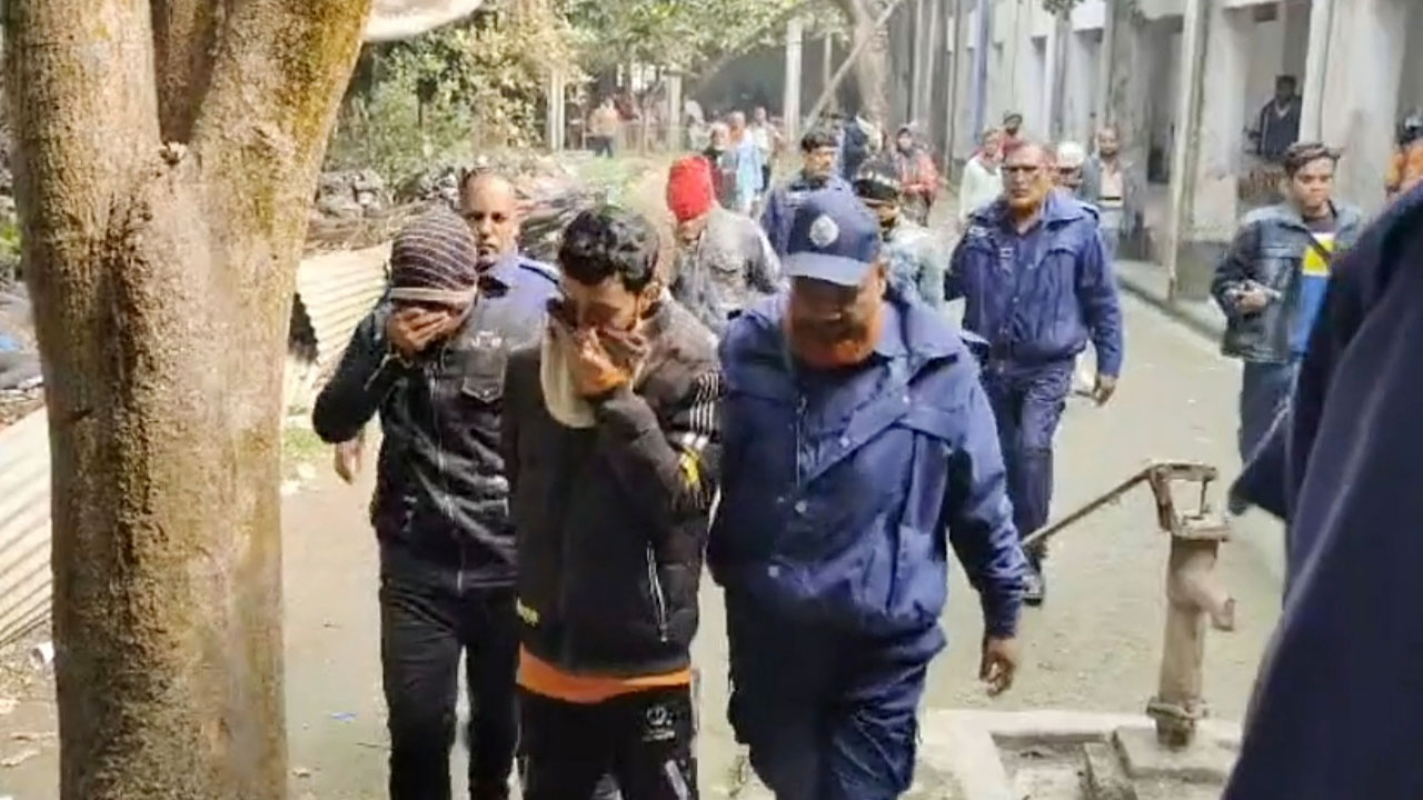 স্কুলছাত্রীকে গণধর্ষণ, ৫ জনের ১০ বছরের আটকাদেশ