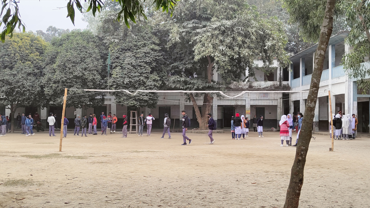 নীলফামারীর মাধ্যমিক বিদ্যালয় বন্ধ থাকবে আরও ২ দিন