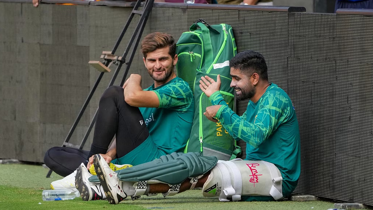 পাকিস্তানের টি-টোয়েন্টি দলে পরিবর্তনের আভাস আফ্রিদির