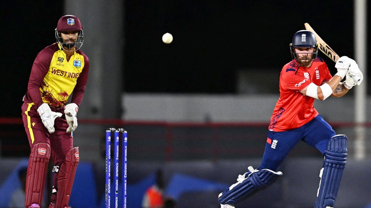 সল্ট-বেয়ারস্টো ঝড়ে উড়ে গেল ক্যারিবীয়রা