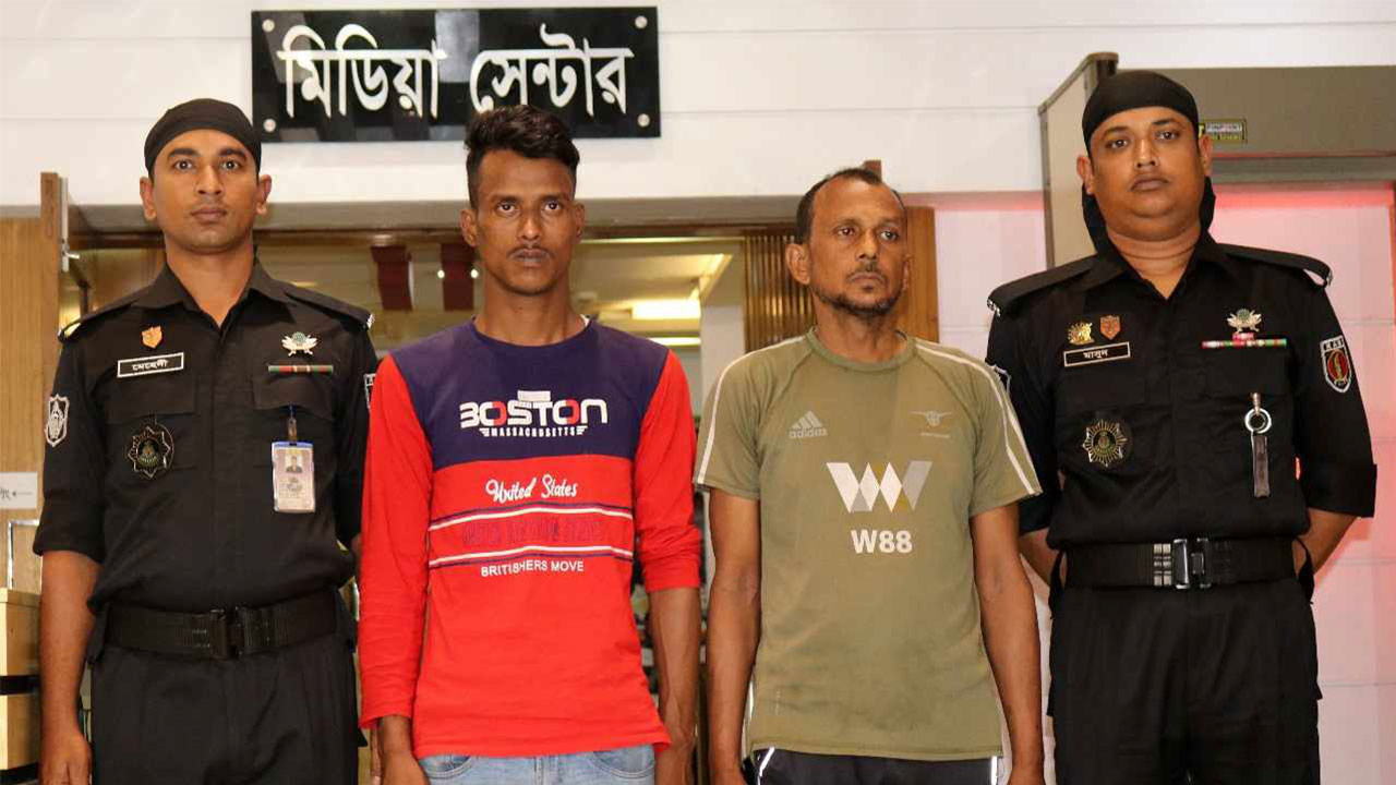 পরিচয় গোপন রাখতে হত্যার পর পোড়ানো হয় সাইফুলের মুখ