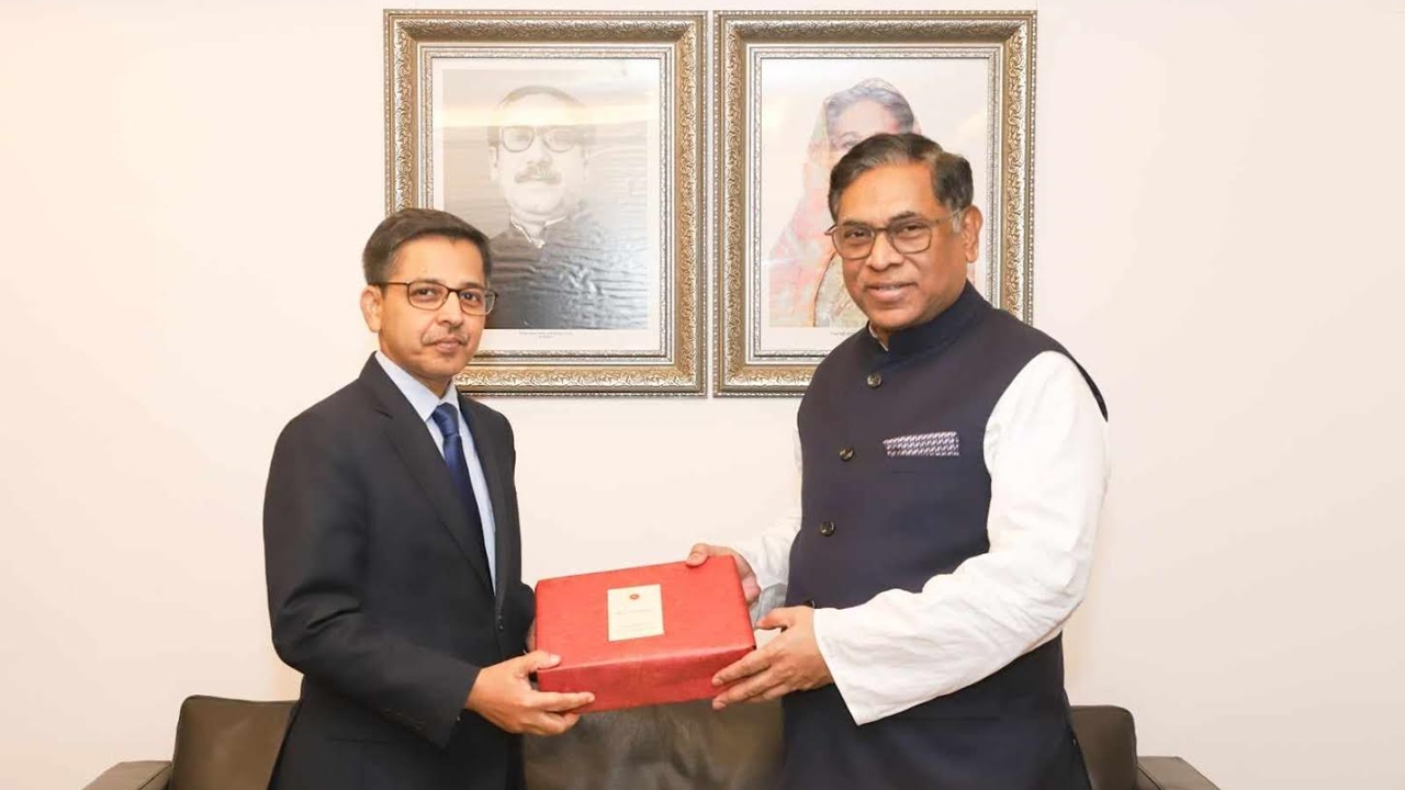 এপ্রিলে নেপালের সঙ্গে জলবিদ্যুৎ আমদানির চুক্তি হবে