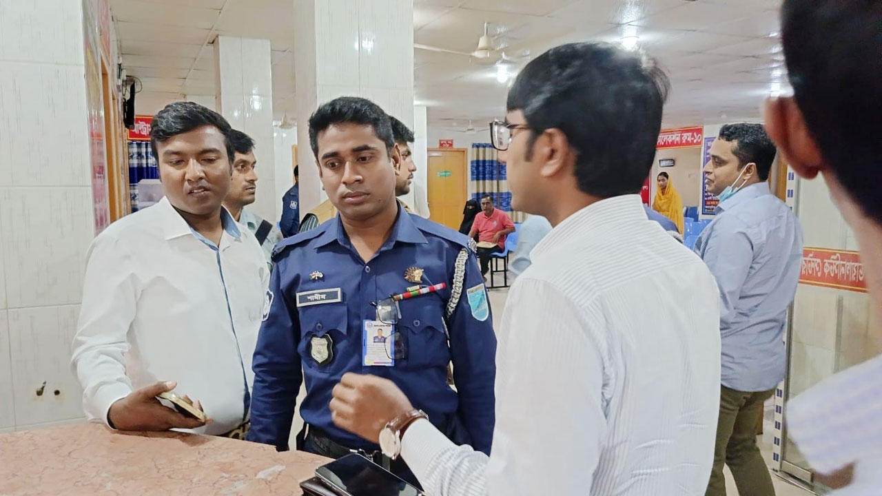 গাজীপুরে হাসপাতালে অভিযান, জরিমানা-সিলগালা