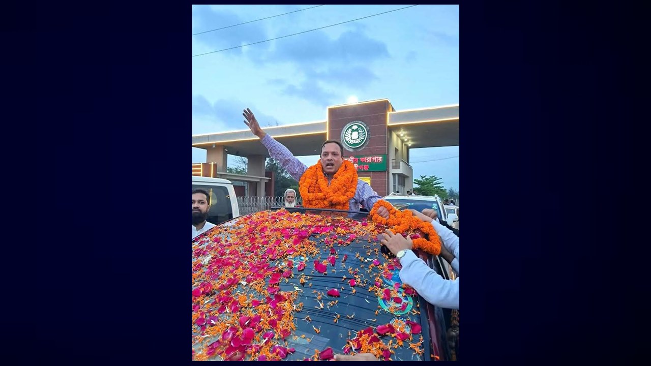 কারাগার থেকে মুক্তি পেলেন ব্যারিস্টার রুহুল কুদ্দুস