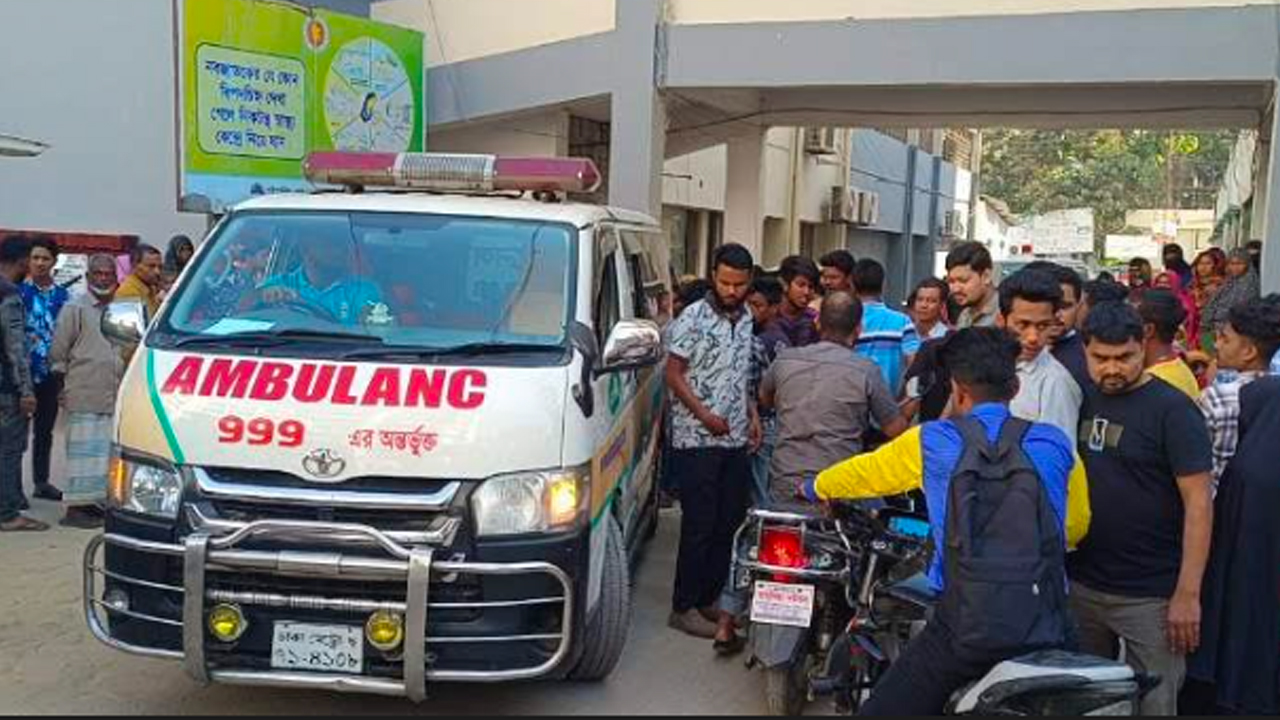 লক্ষ্মীপুরে ট্রাক-পিকআপের সংঘর্ষে একজন নিহত, আহত ২